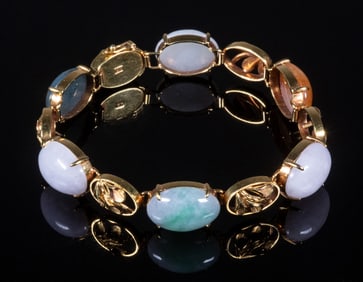 CHINESE JADEITE AND 14K GOLD BRACELET