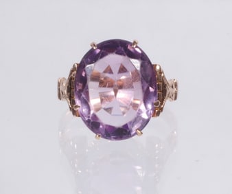 ANTIQUE 14K GOLD AND AMETHYST RING