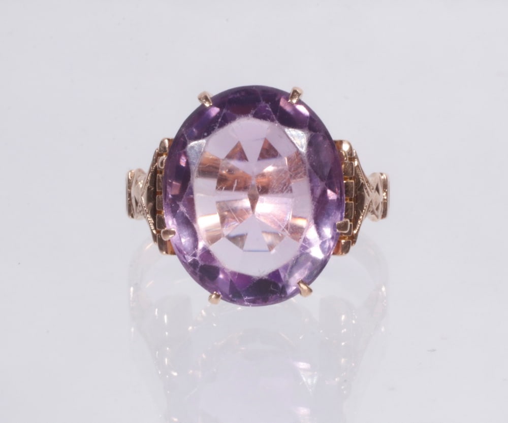 ANTIQUE 14K GOLD AND AMETHYST RING (1 of 3)