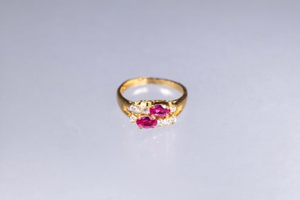 24K GOLD RUBY AND DIAMOND RING LADYS RING