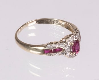 14K GOLD, RUBY AND DIAMOND LADIES RING
