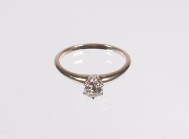 14K YELLOW GOLD DIAMOND LADIES RING