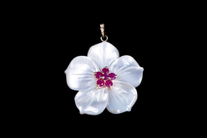 10K GOLD, MOTHER-OF-PEARL AND RUBY FLOWER PENDENT