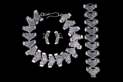 VINTAGE EARLY TAXCO SILVER & MOONSTONE JEWELRY SUITE