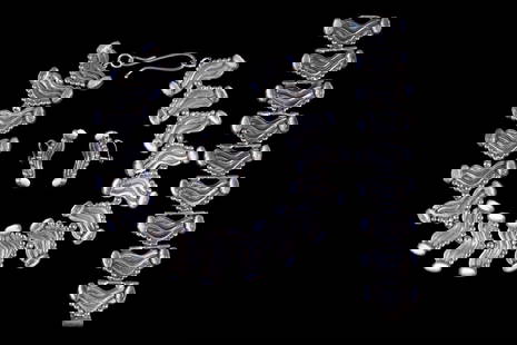 VINTAGE EARLY TAXCO SILVER & MOONSTONE JEWELRY SUITE: (3) Piece Set of 980-Mexican Silver Jewelry, set with polished oval moonstones, incl: Necklace, inscribed "Taxco, Silver, 980", 1 3/8" wide, 15" long; Bracelet, inscribed "Taxco, Silver, 980", 1 3/8"
