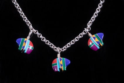 SILVER LINK NECKLACE WITH BEAR CHARMS