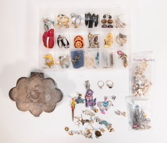 ASSORTED JEWELRY LOT