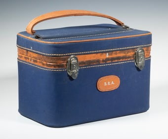 BROOKE R ASTOR BLUE CANVAS & LEATHER TRAIN CASE