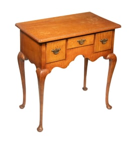 PETITE QUEEN ANNE STYLE TIGER MAPLE LOWBOY