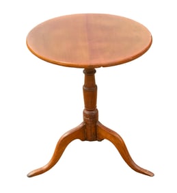 QUEEN ANNE ROUND TOP CHERRY CANDLE STAND