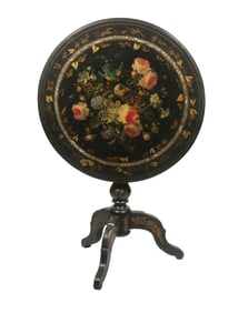 VICTORIAN PAINTED ROUND TILT TOP TABLE