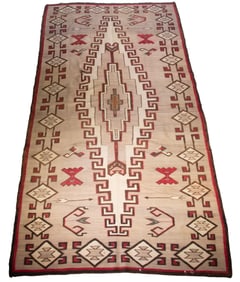 LARGE EARLY 20TH C. NAVAJO RUG (9'8" x 5')