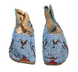 PAIR OF NATIVE AMERICAN CHILD'S BEADED MOCCASINS