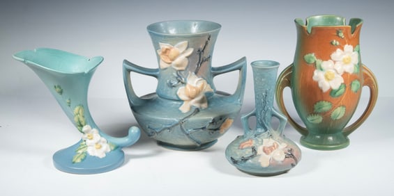 (4 PCS) ROSEVILLE POTTERY - MAGNOLIA & WHITE ROSE