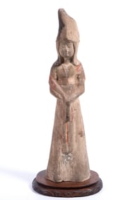 ANCIENT CHINESE POTTERY FIGURE, TANG DYNASTY