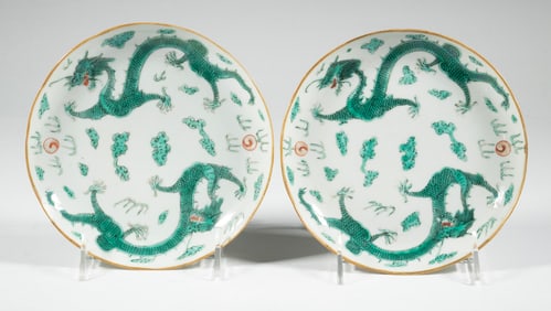 PR CHINESE GREEN-ENAMELED DRAGON DISHES, EARLY 20TH CENTURY