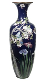GRAND SIZED CHINESE CLOISONNE URN