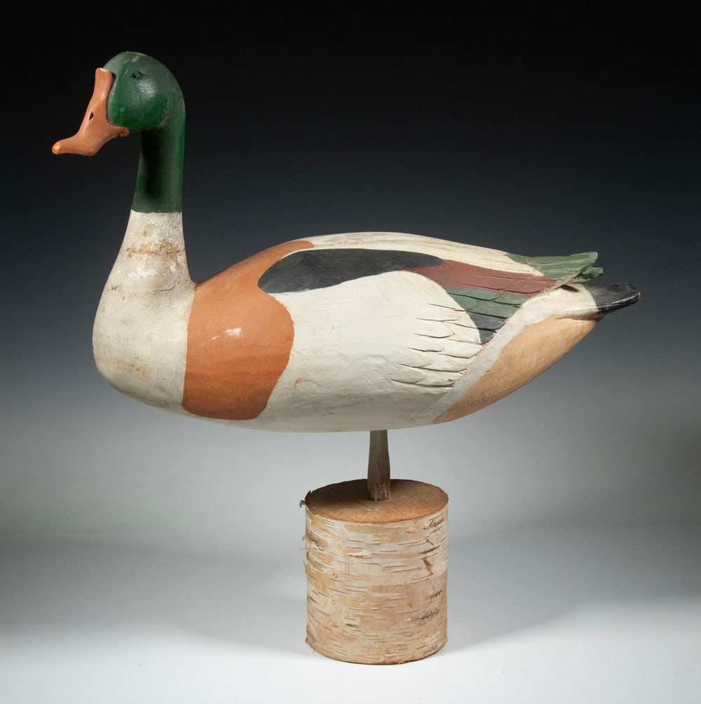 LARGE DECORATIVE CARVED MALLARD DRAKE DECOY ON BIRCH BASE (1 of 3)