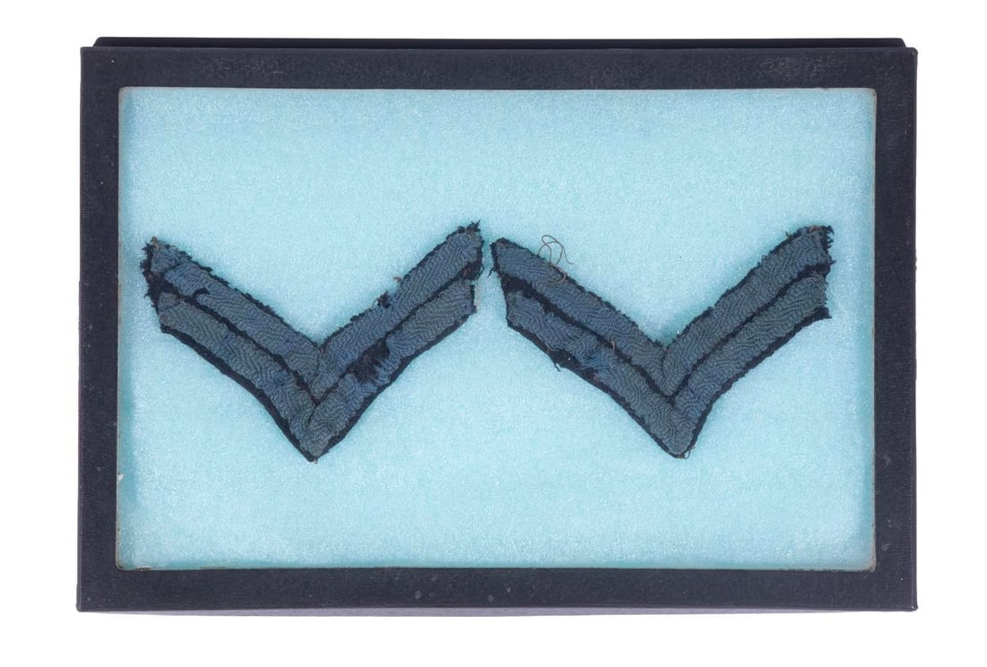 IDENTIFIED UNION ARMY, POSSIBLY FIELD MADE CORPORALS CHEVRONS: Wool and Cotton US Army Infantry Chevrons worn by Corporal Benjamin Franklin Goodwin (1844-1920).Goodwin, of Stetson, Maine, saw service between 1862 and 1865 in the 6th Maine Volunteer Infantry and i