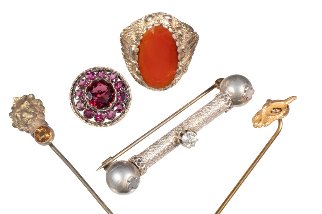 (5) VICTORIAN JEWELRY ITEMS, INCLUDING GARNET BROOCH, STICKPINS, AND RING (1 of 1)