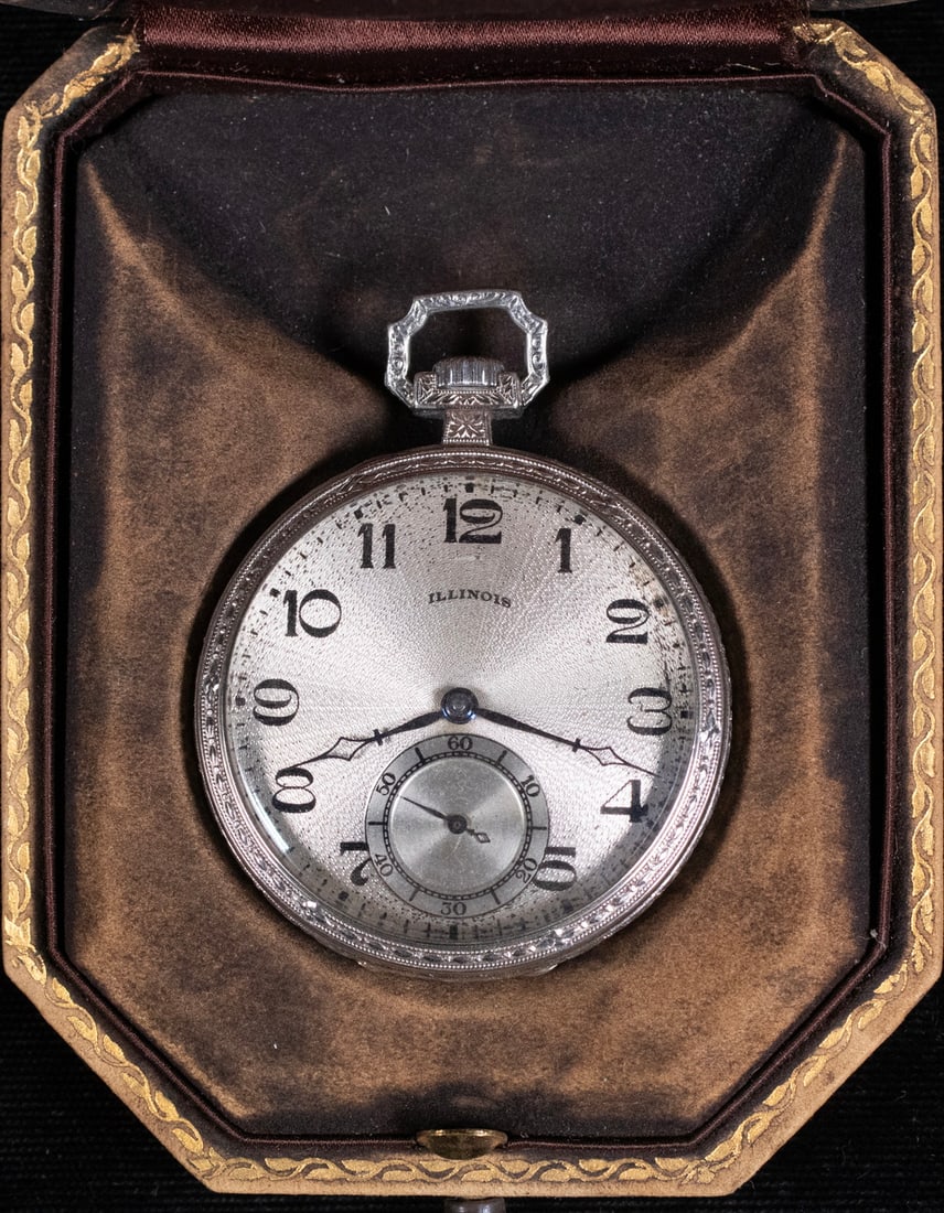 ILLINOIS WATCH COMPANY GOLD FILLED 19-JEWEL DOUBLE ROLLER POCKET WATCH (1 of 4)