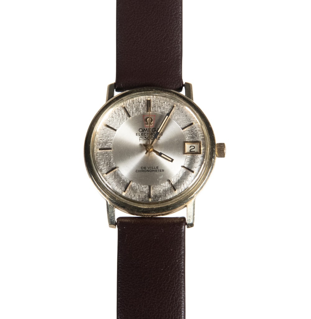 OMEGA ELECRONIC F300 HZ De VILLE CHRONOMETER (1 of 2)