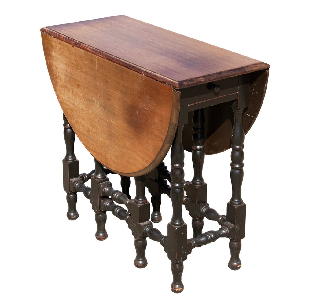 CIRCA 1920 REPLICA JACOBEAN DROPLEAF DINING TABE BY SHEETS MFG CO (1 of 7)