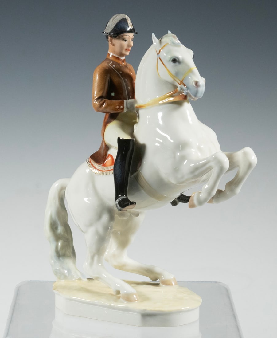 HUTSCHENREUTHER LIPIZZANER HORSE & RIDER FIGURINE (1 of 3)