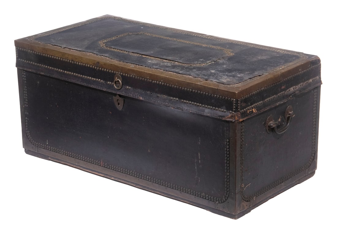 CHINESE EXPORT LEATHER CLAD CAMPHOR WOOD TRUNK (1 of 4)