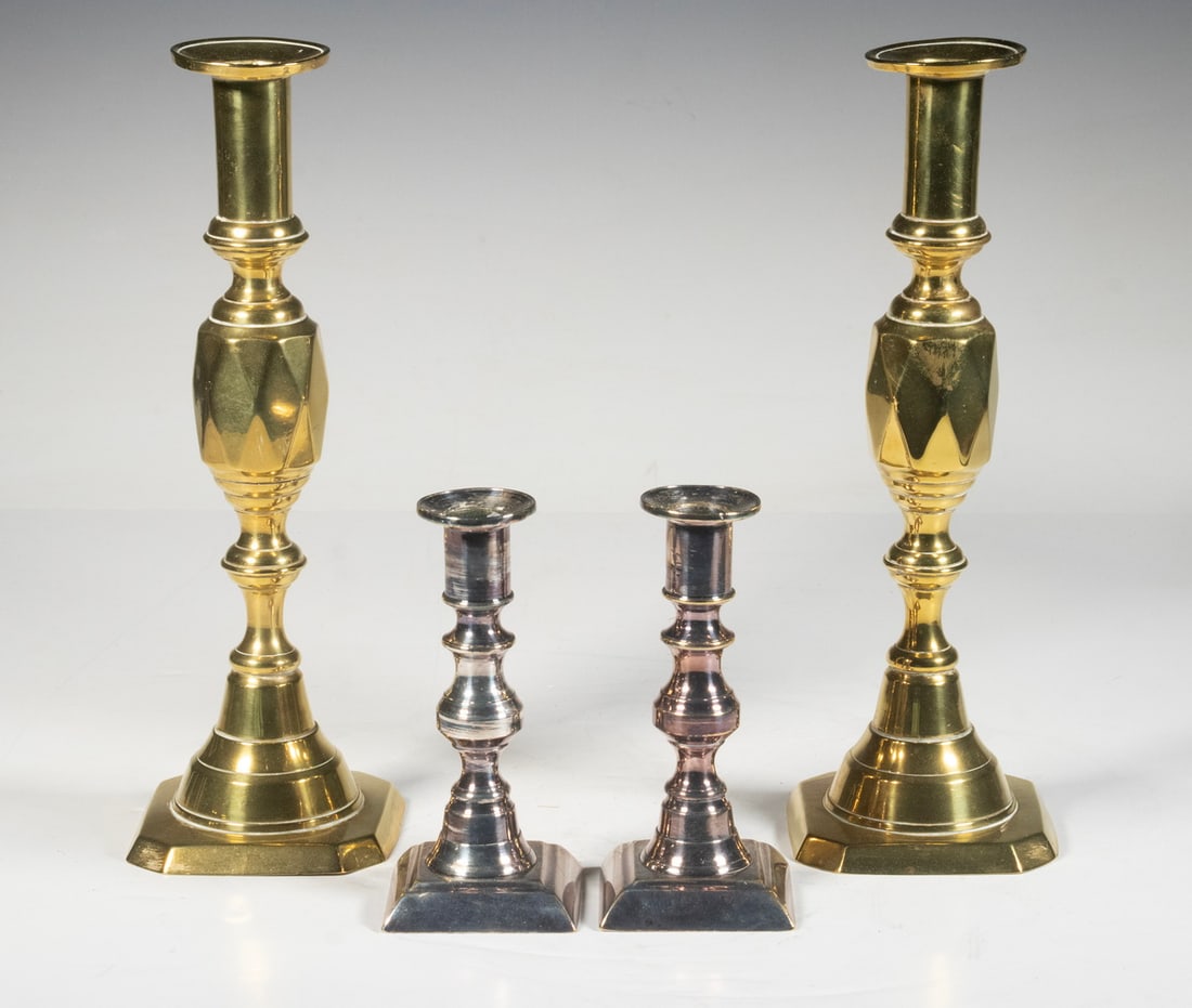 (2 PRS) ENGLISH BRASS CANDLESTICKS (1 of 2)
