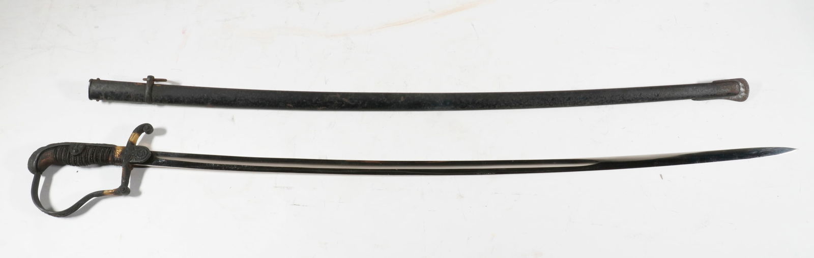PRE-1939 WWI GERMAN NAVAL OFFICER'S DRESS SWORD WITH SCABBARD (1 of 3)