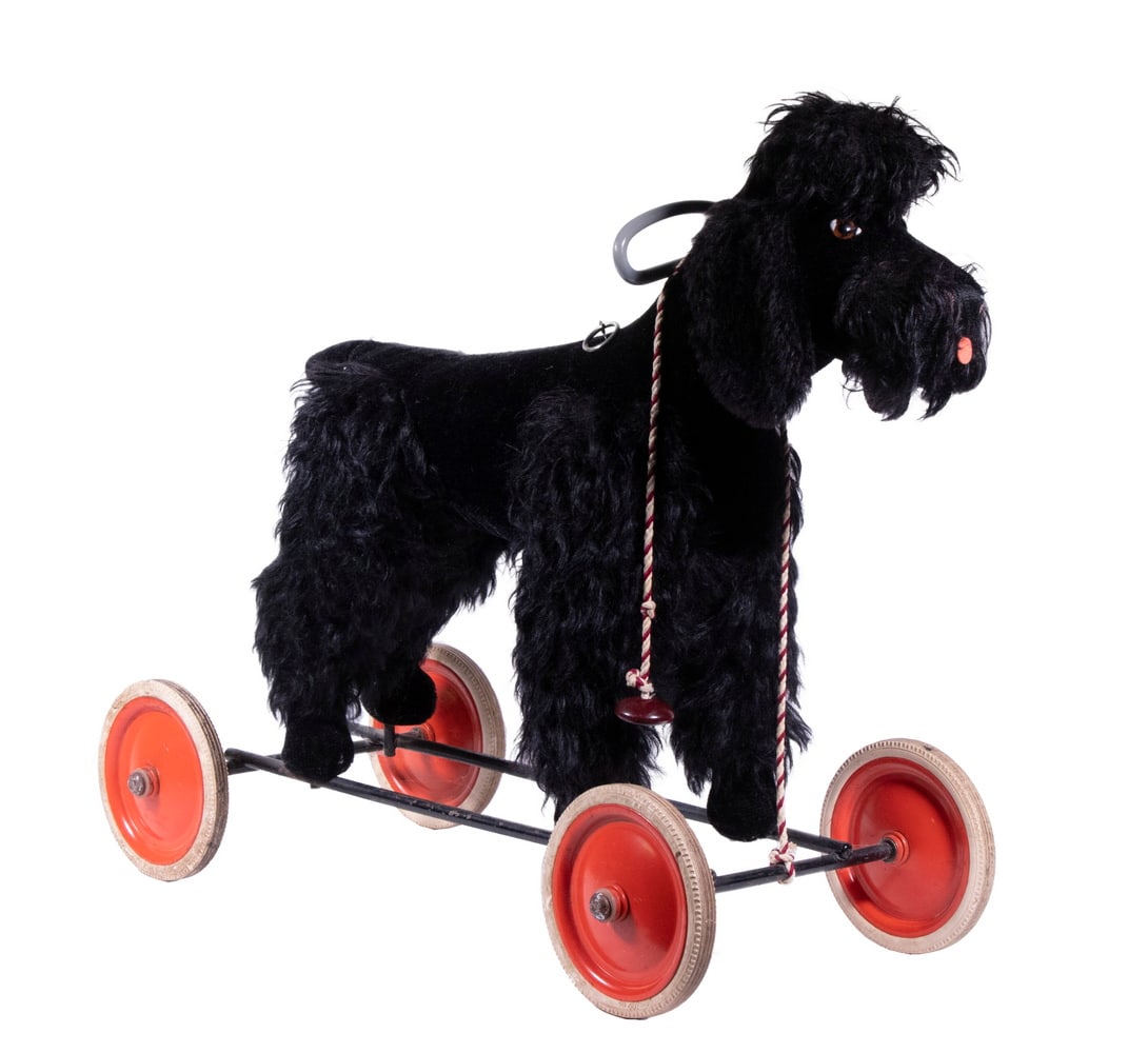 STEIFF BLACK POODLE TOY ON WHEELS (1 of 4)