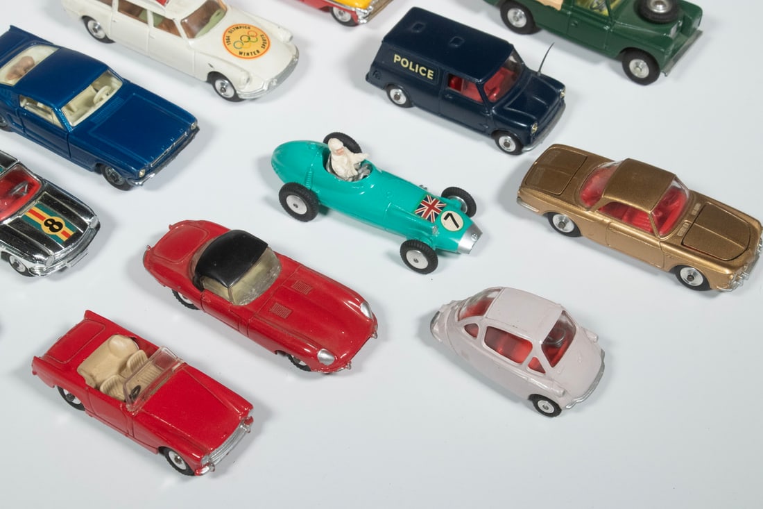 (14) CORGI TOYS & DINKY TOYS CARS IN ORIGINAL BOXES - 2