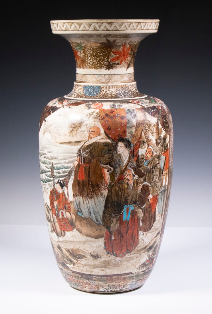 JAPANESE SATSUMA PORCELAIN FLOOR VASE (1 of 5)