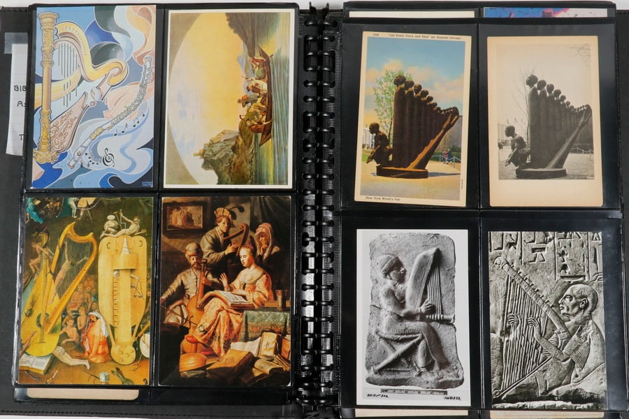 BINDER (252) HARP THEMED POSTCARDS - 4
