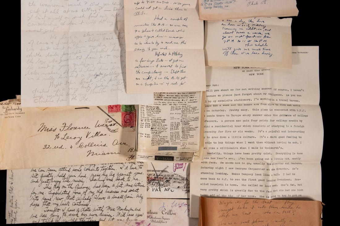 WWII LETTERS HOME FROM SIGNAL CORPS SOLDIER, MOSTLY FRANCE 1944 (1 of 2)