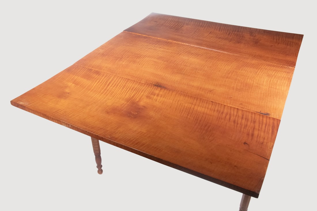 SHERATON TIGER MAPLE DINING TABLE - 2