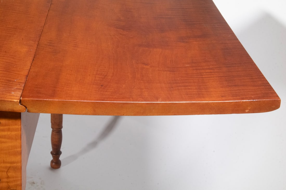 SHERATON TIGER MAPLE DINING TABLE - 3