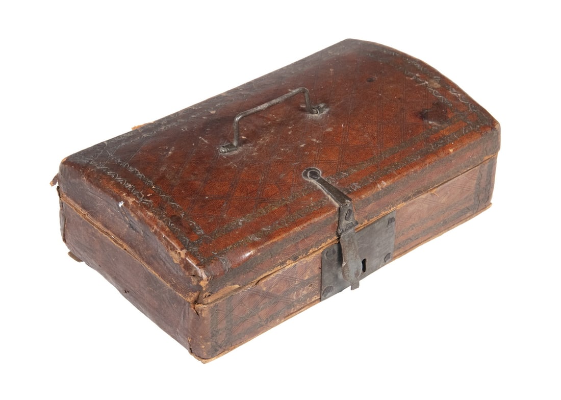 18TH C. BRITISH DOME TOP DOCUMENT BOX (1 of 3)