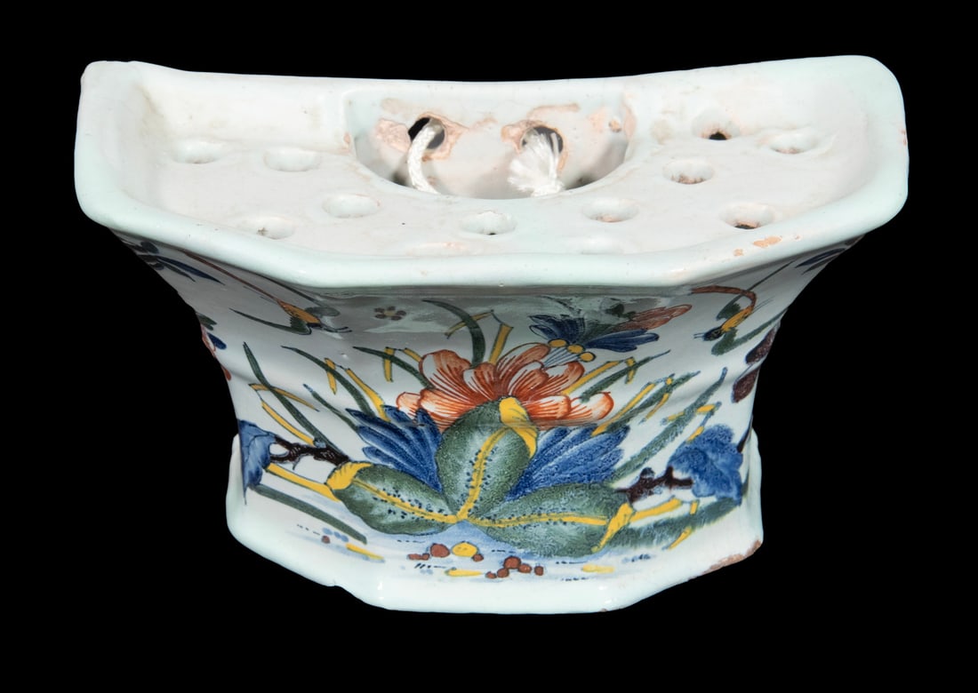 18TH C. FRENCH FAIENCE BOUGH POT (1 of 2)
