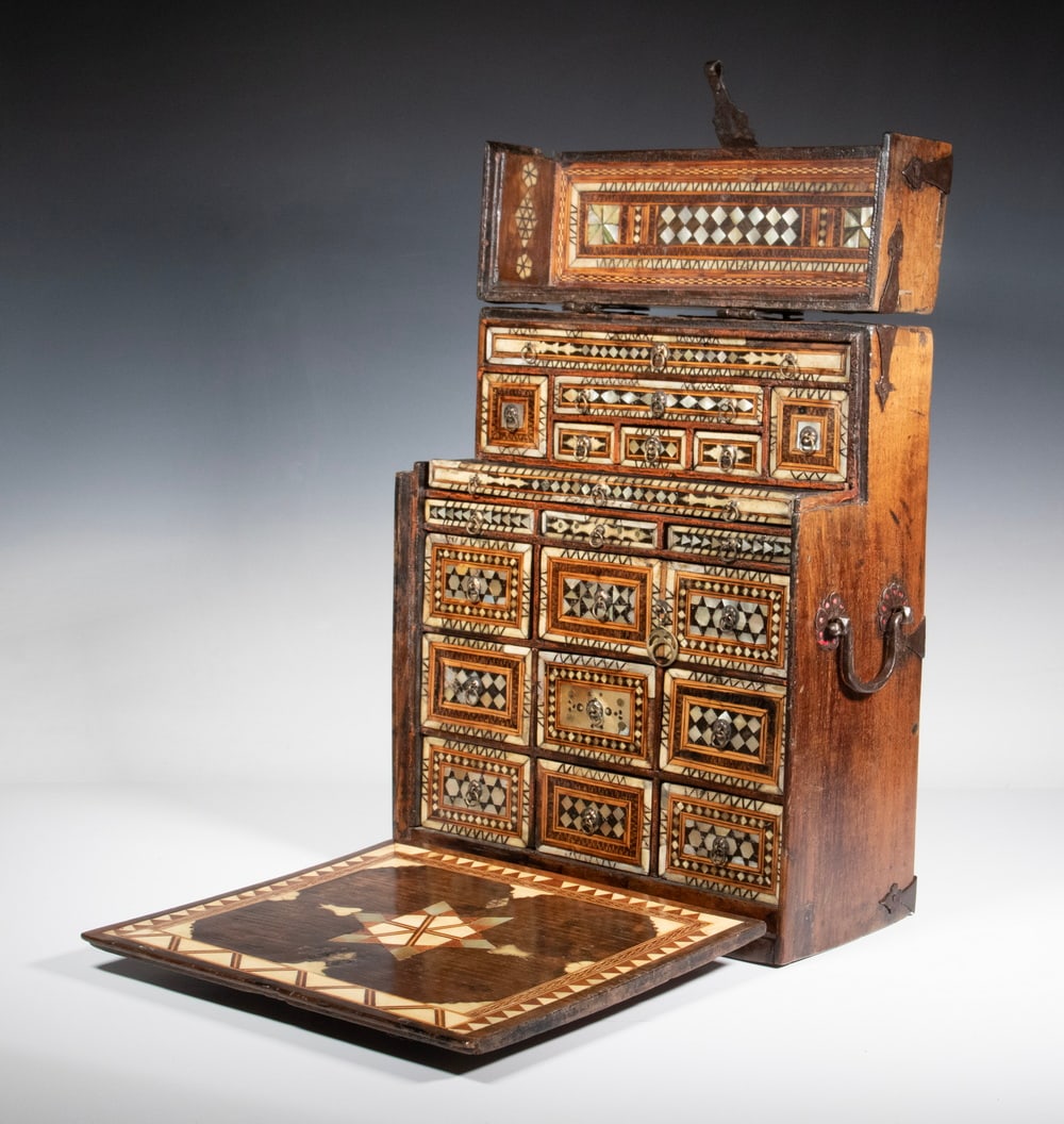 17TH C. OTTOMAN INLAID JEWELER'S CHEST (1 of 6)