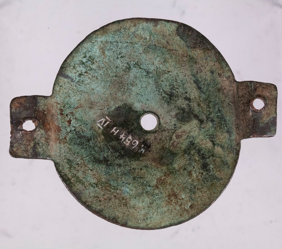 MEDIEVAL CONTINENTAL BRONZE MOUNT WITH GRIFFIN DESIGN - 2