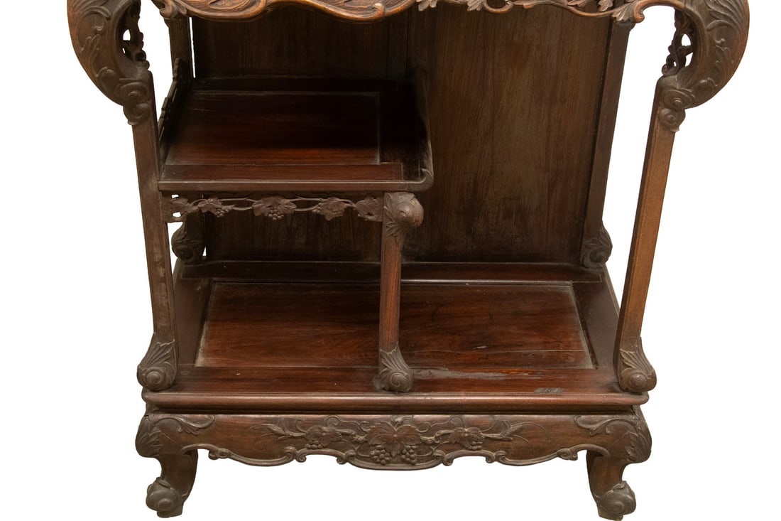 EARLY 19TH C. CHINESE DISPLAY ETAGERE - 5