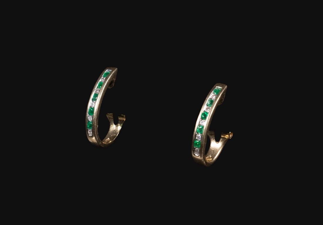 PR 14K GOLD EMERALD AND DIAMOND HOOP EARRINGS (1 of 3)