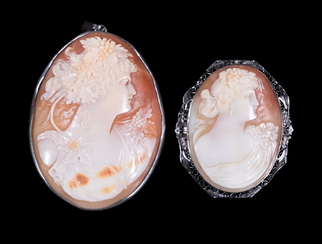 (2) SHELL CAMEO JEWELS IN 14K GOLD AND STERLING SILVER (1 of 2)