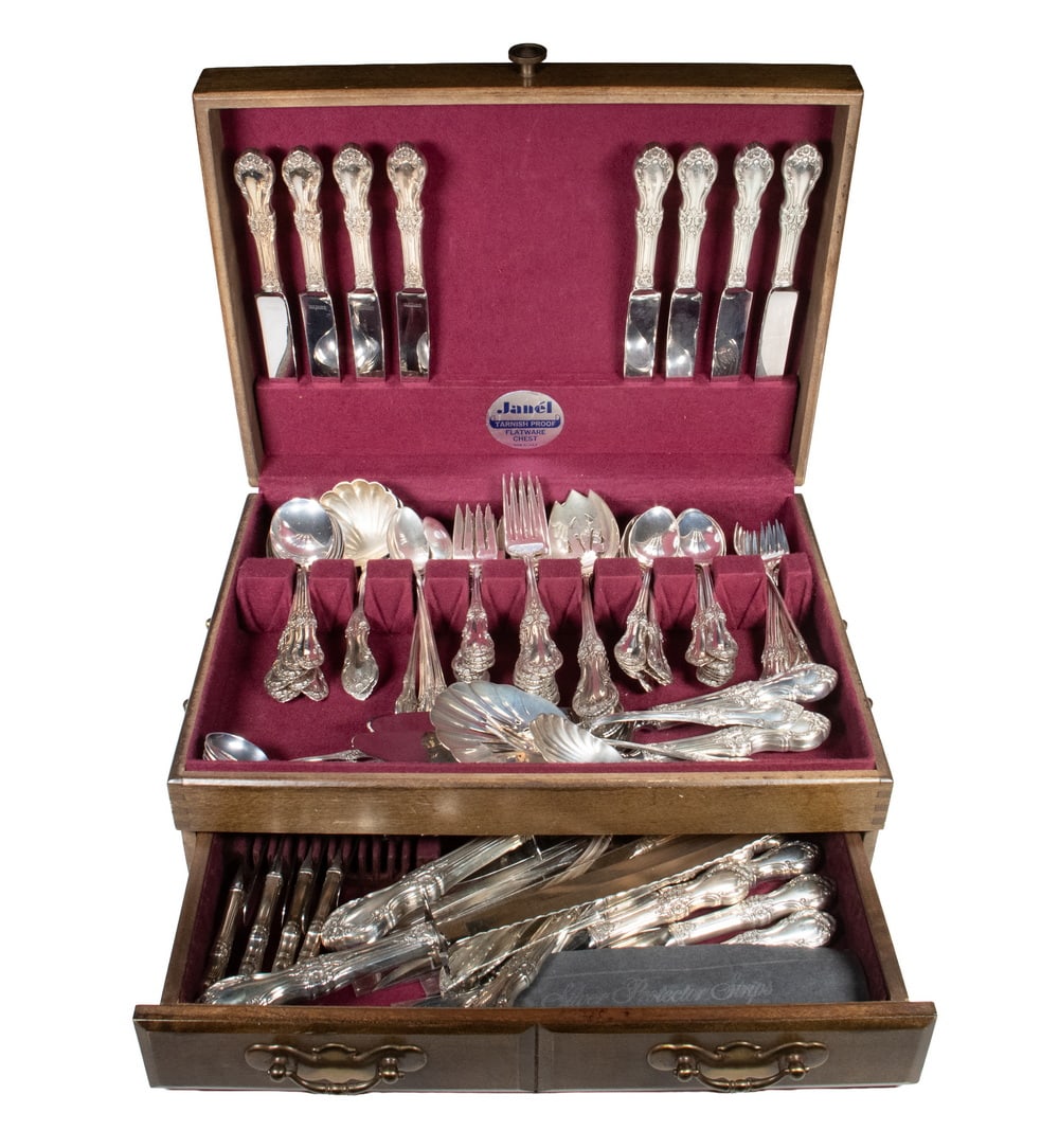 (114 PC) INTERNATIONAL WILD ROSE PATTERN STERLING SILVER FLATWARE (1 of 7)