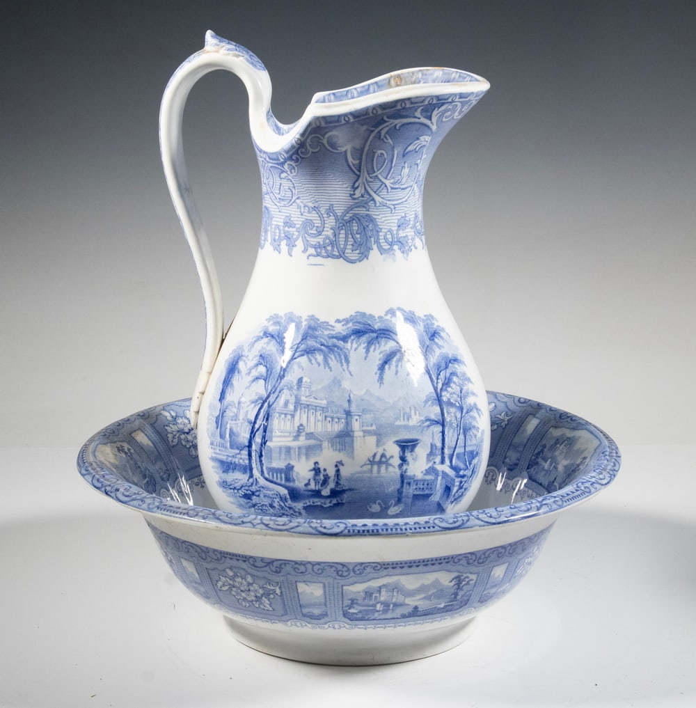 VICTORIAN CHINA PITCHER & BOWL SET (1 of 3)