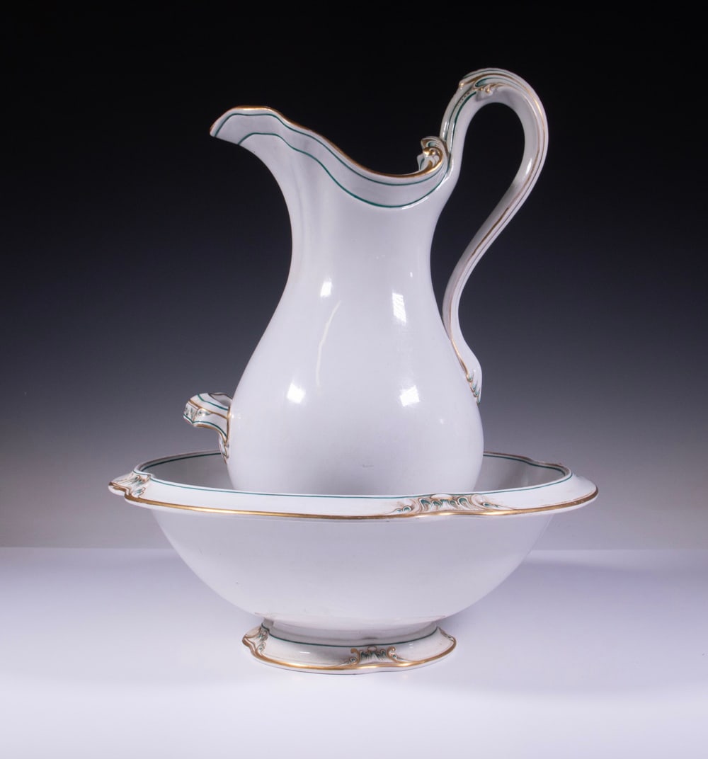 COPELAND ENGLISH CHINA PITCHER & BOWL SET (1 of 3)