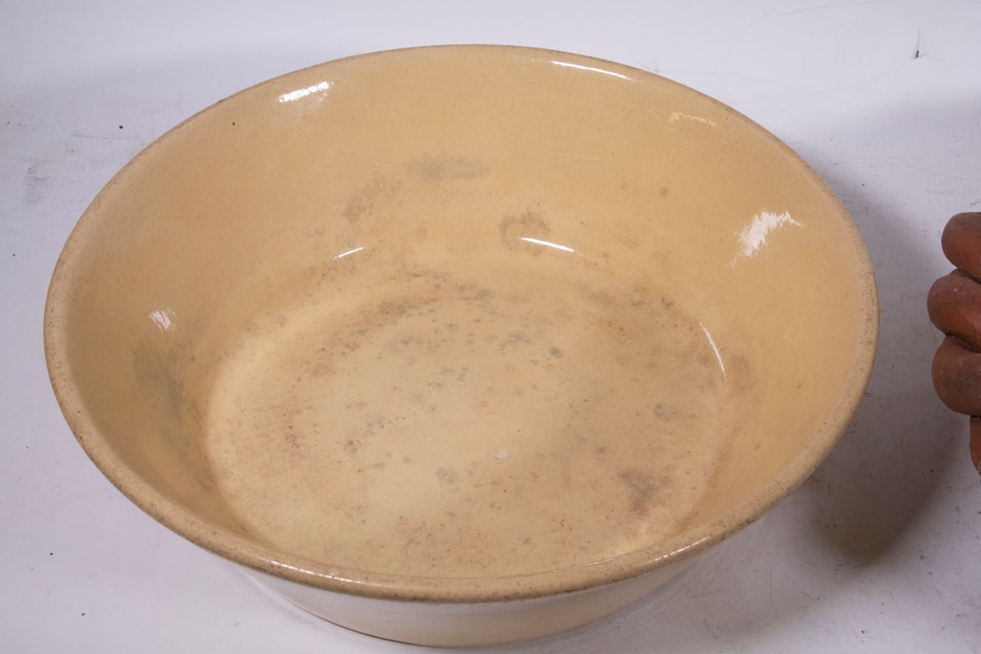 CERAMIC BOWLS - 2