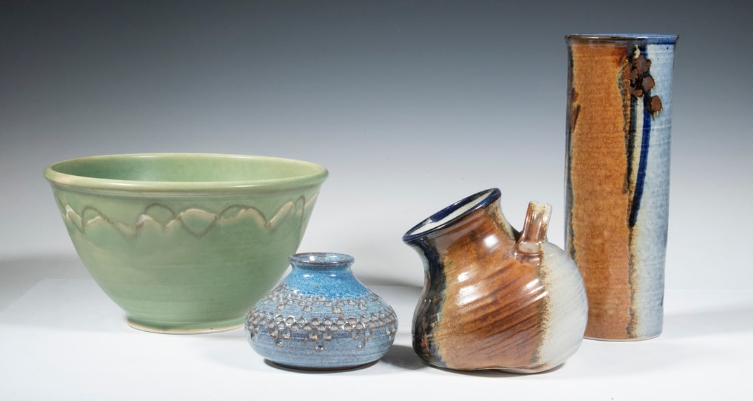 ART POTTERY VESSELS (1 of 4)